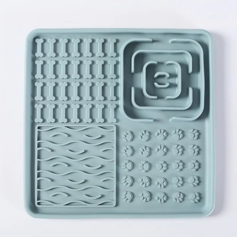 Silicone Pet Licking Mat, Slow Feeder Lick Pad for Dogs & Cats, Interactive Treat Dispenser Dog Slow Feeder Lick Pad