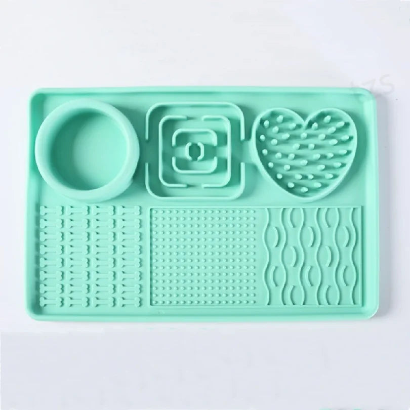 Silicone Pet Licking Mat, Slow Feeder Lick Pad for Dogs & Cats, Interactive Treat Dispenser Dog Slow Feeder Lick Pad