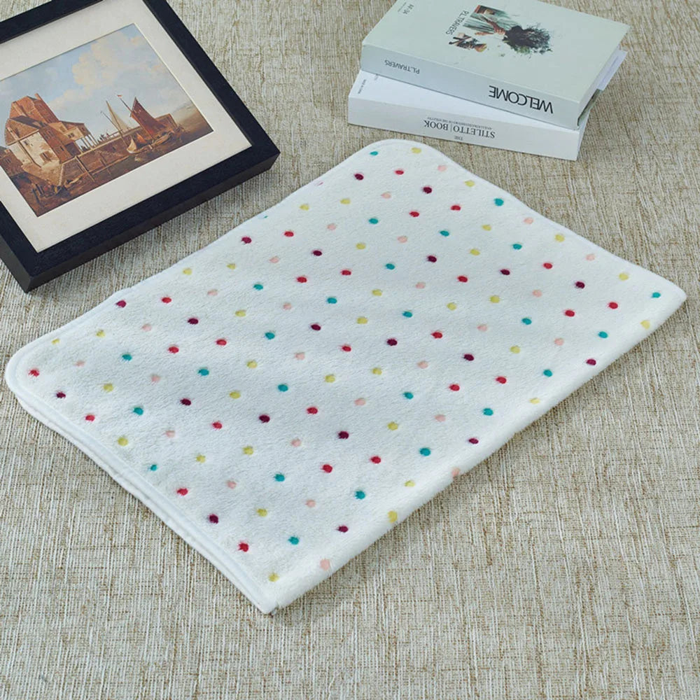 Pet Blanket Dog Puppy Blanket Paw Print Fleece Blanket for Small Medium Large Pet Dog Cat Warm Soft Sleep Mat Doggy Bed Blanket