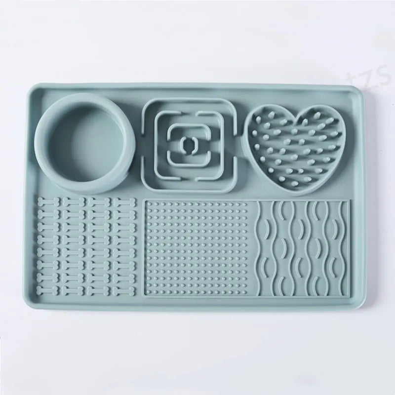 Silicone Pet Licking Mat, Slow Feeder Lick Pad for Dogs & Cats, Interactive Treat Dispenser Dog Slow Feeder Lick Pad